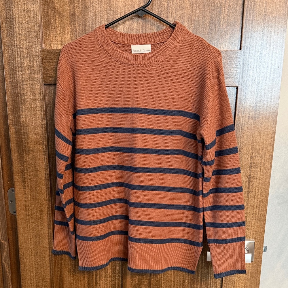 Be cool women’s Rust and Navy Striped Crewneck Sweater